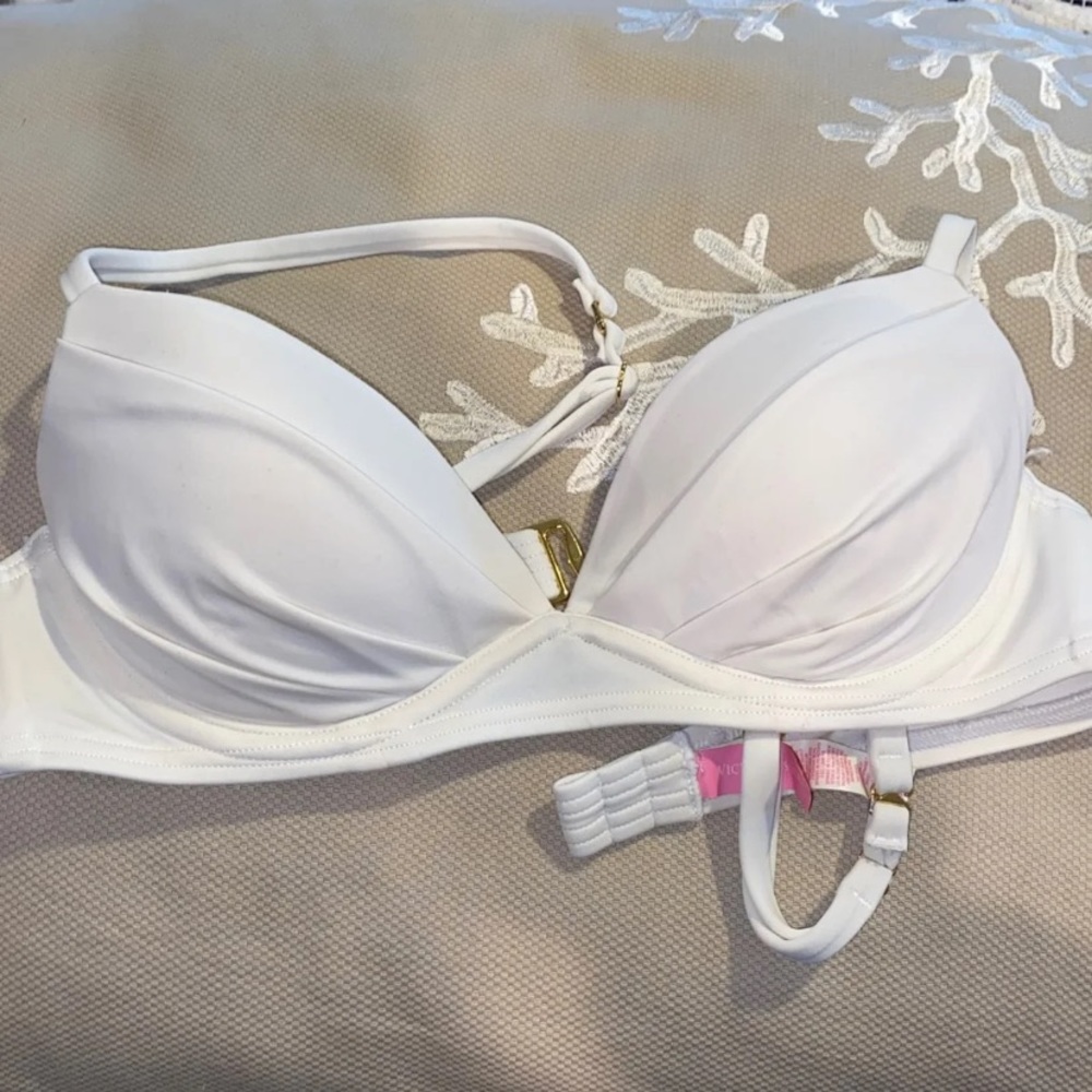 White bikini top